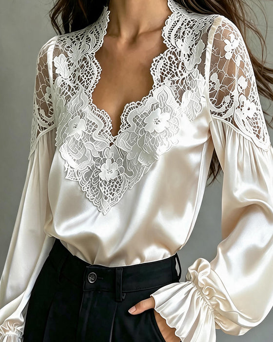 Bluse V-Hals Ruffle Blonde Utskjæring