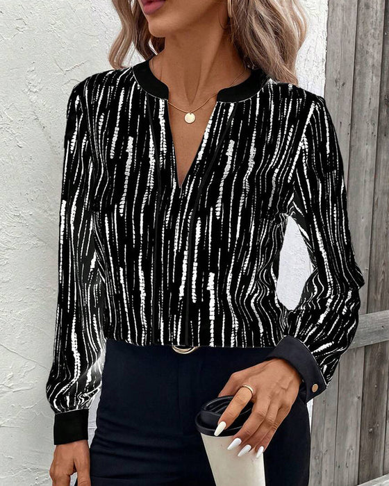 Motebluse Med Geometrisk Trykk