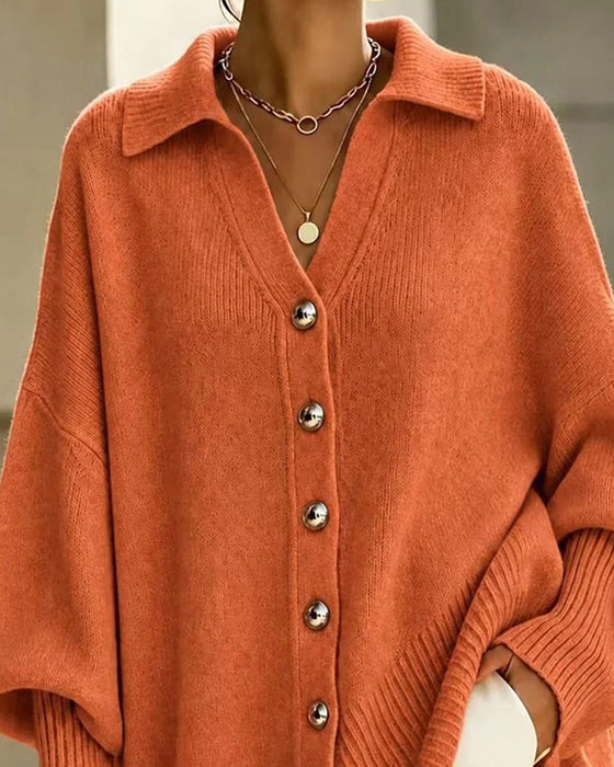 Cardigan med slag, V-hals og knapper