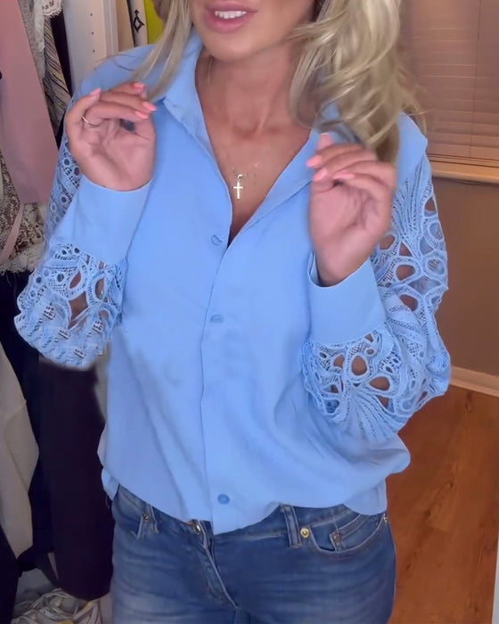 Ensfarget skjorte med blondermer