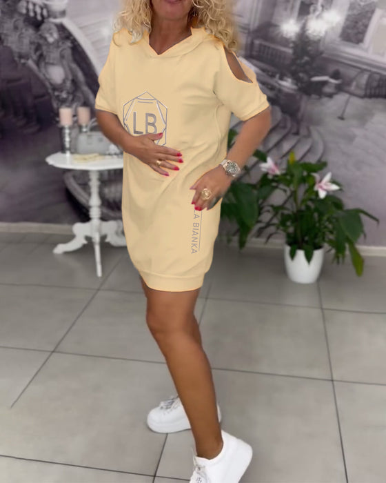 Kjole Med Hette Trykte Bokstaver Sport