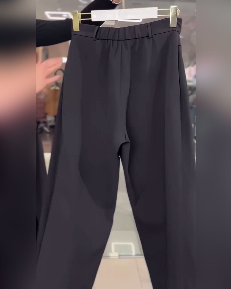 Uformelle Asymmetriske Lagvise Bukser Med Vide Ben