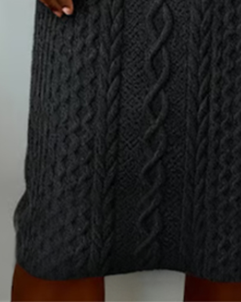 Kragekjole I Denim Med Flettestrikk Og Lappverk