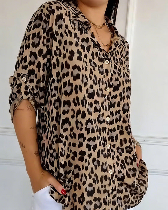 Bluser Leopardmönstrade Mode