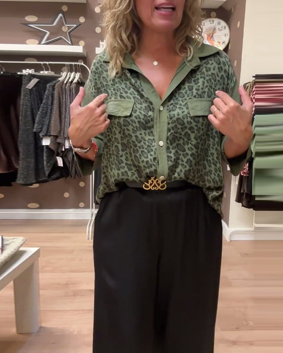 Leopardmønster med knapp-down fritidsskjorte