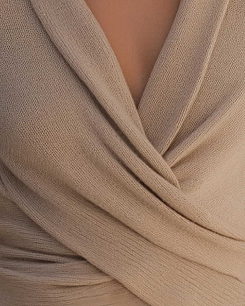 Moteriktig Omslagsgenser Med V-Hals