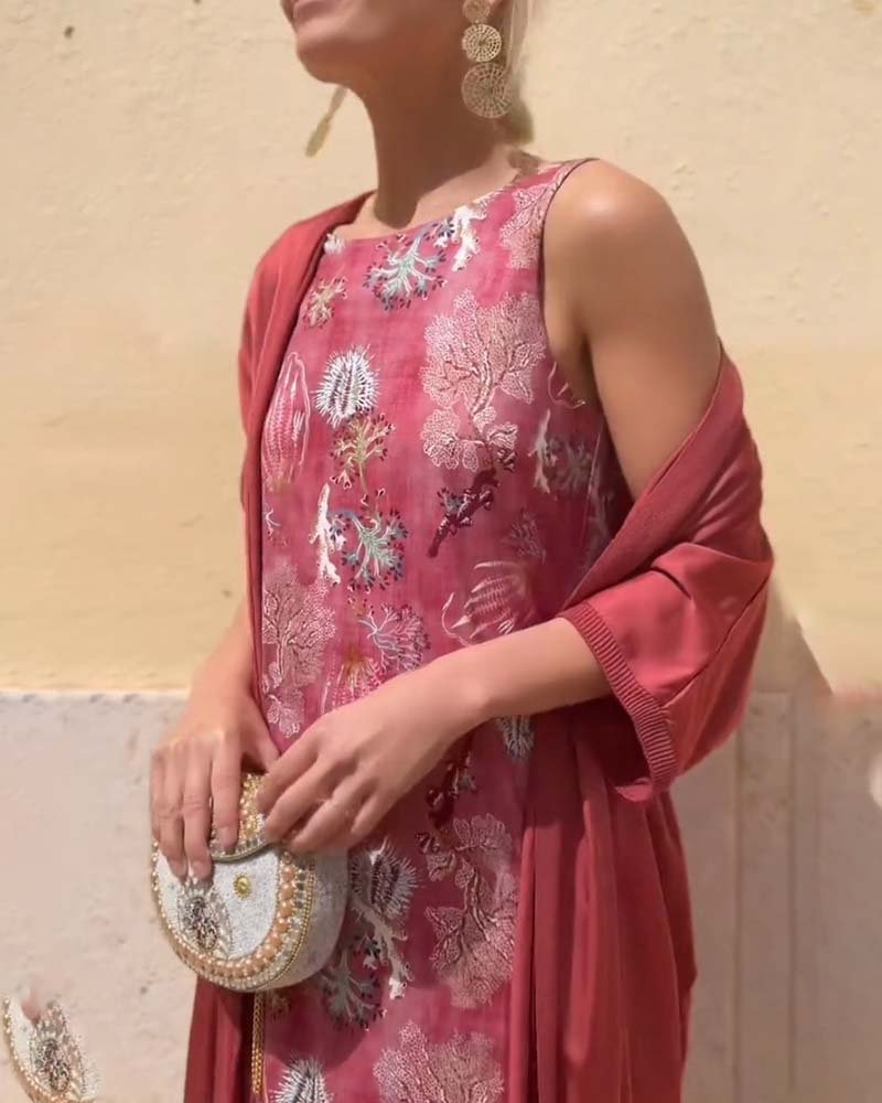 Sett Ermeløs Maxi Kjole + Matchende Cardigan