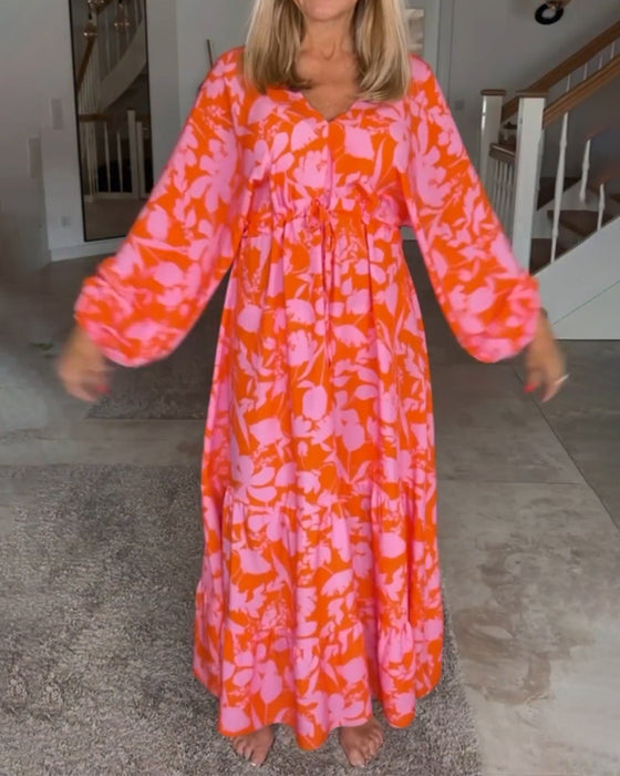 Langermet kjole med blomstertrykk