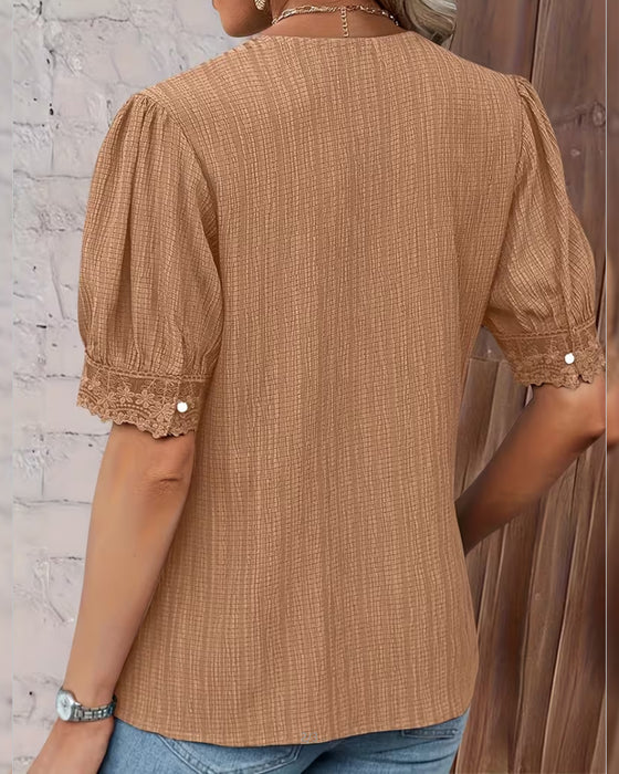 Bluse Blonde Lappeteppe V-Hals Puff Erme