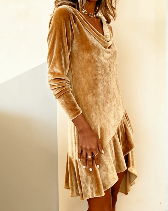 Kjole Slapp Krage Rysjet Panelert Fløyel