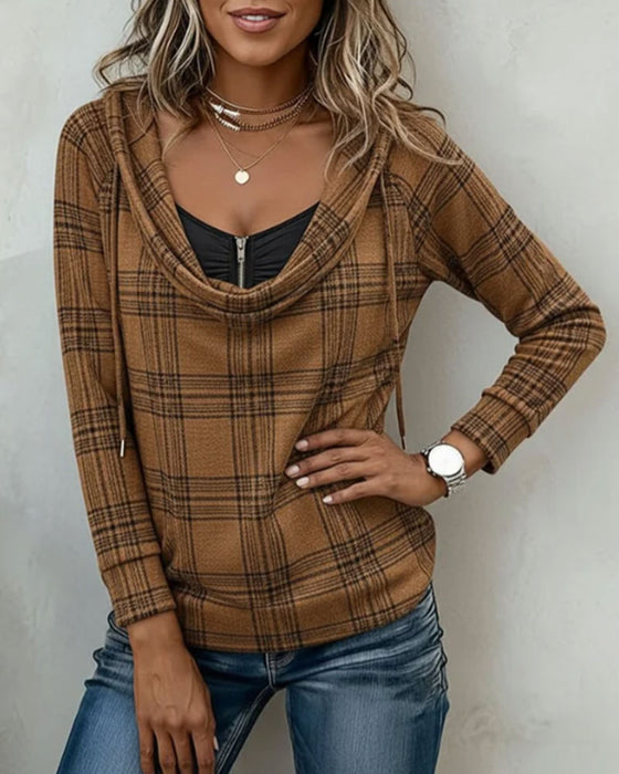 Topp Rutet Mock Layered Turtleneck Hoodie