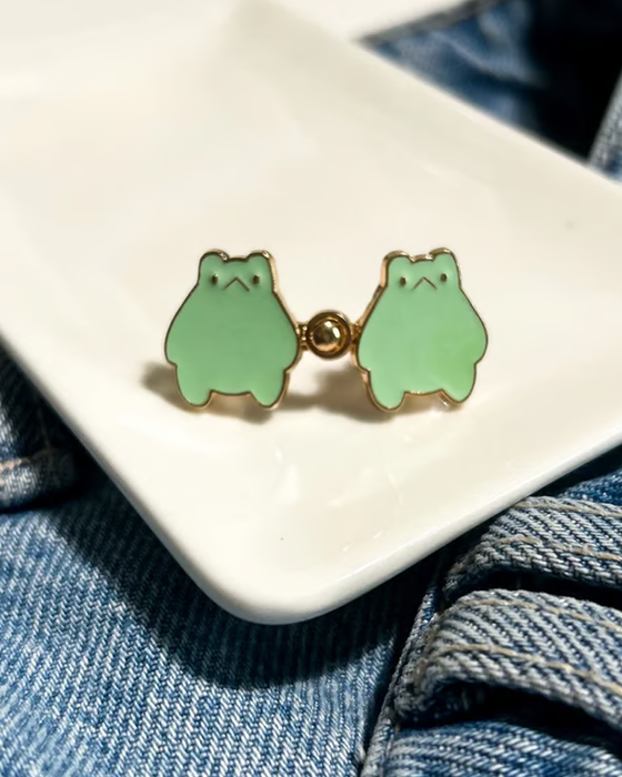 Søte Midjeomfavnende Knapper Med Tegneseriefigurer