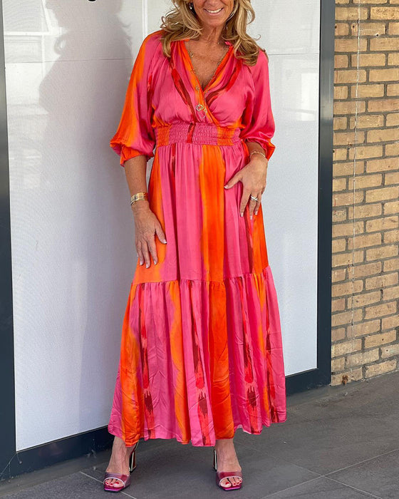 3/4-ermet kjole med v-hals