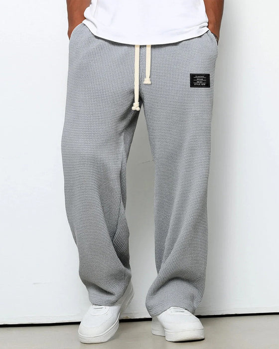 Brede Komfortable Herrebukse Med Justerbar Midje