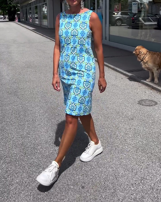 Slim fit kjole uten erme