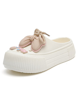 🌴 Dame Pustende Tøfler med Blomsterdekorasjon