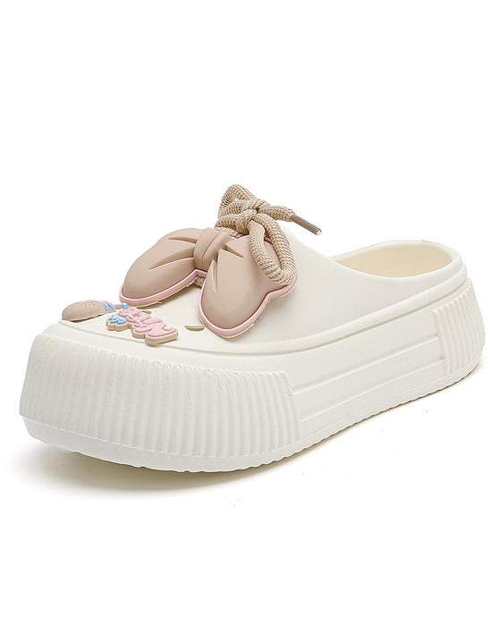 🌴 Dame Pustende Tøfler med Blomsterdekorasjon