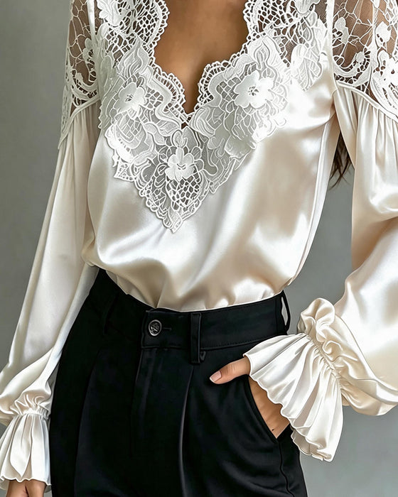 Bluse V-Hals Ruffle Blonde Utskjæring