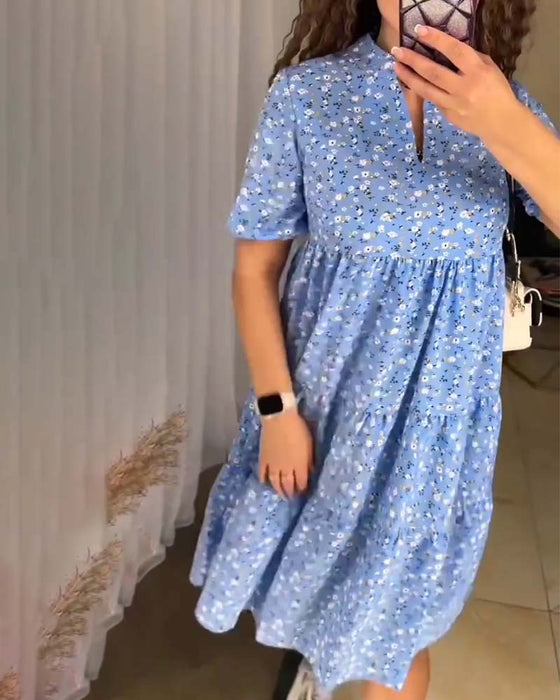 Løs blomstret fritidskjole