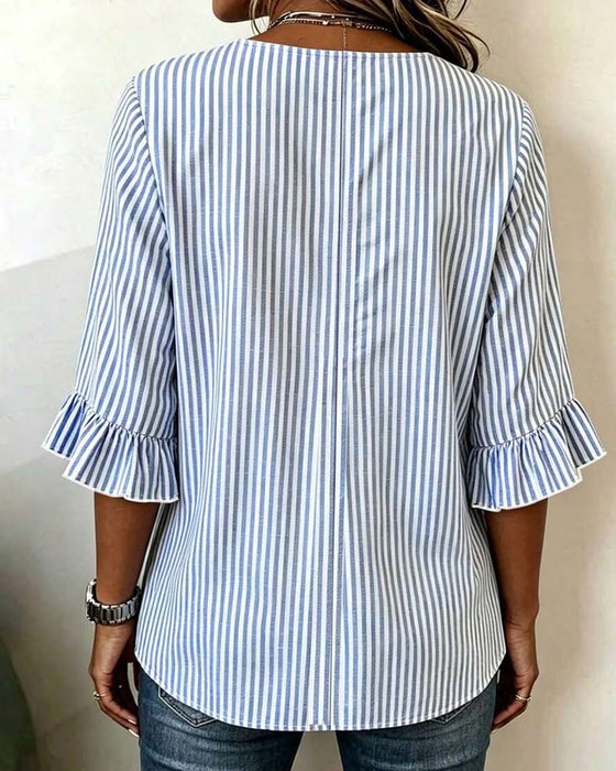 Bluse Mini V-Hals Ruffle Stripe Knapp