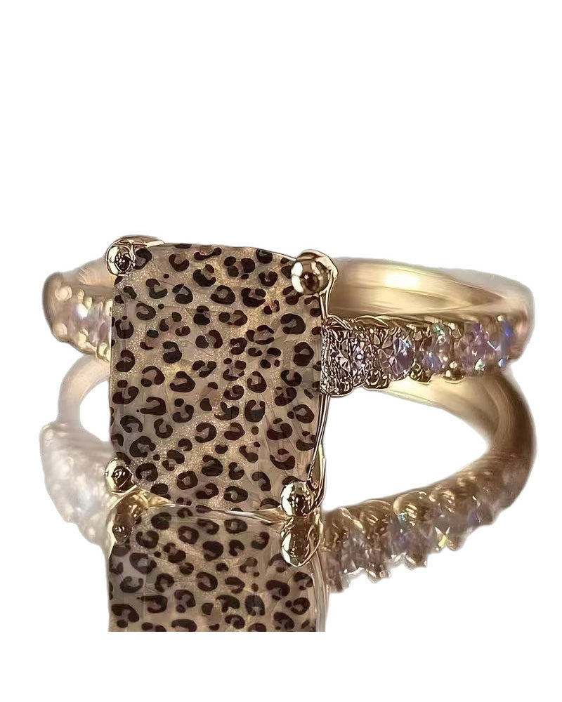 Ring Leopardtrykk Firkantet Statement