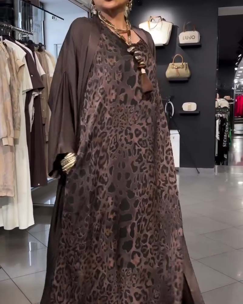 Sett Leopard Spaghetti Stropp Lang Kjole Og Cardigan