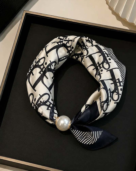 Enkel Glamour: Perlehalsbåndskjerf 🧣