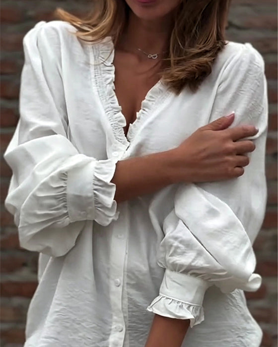 Bluse V-Hals Knapp Foran Ruffle Puffererme