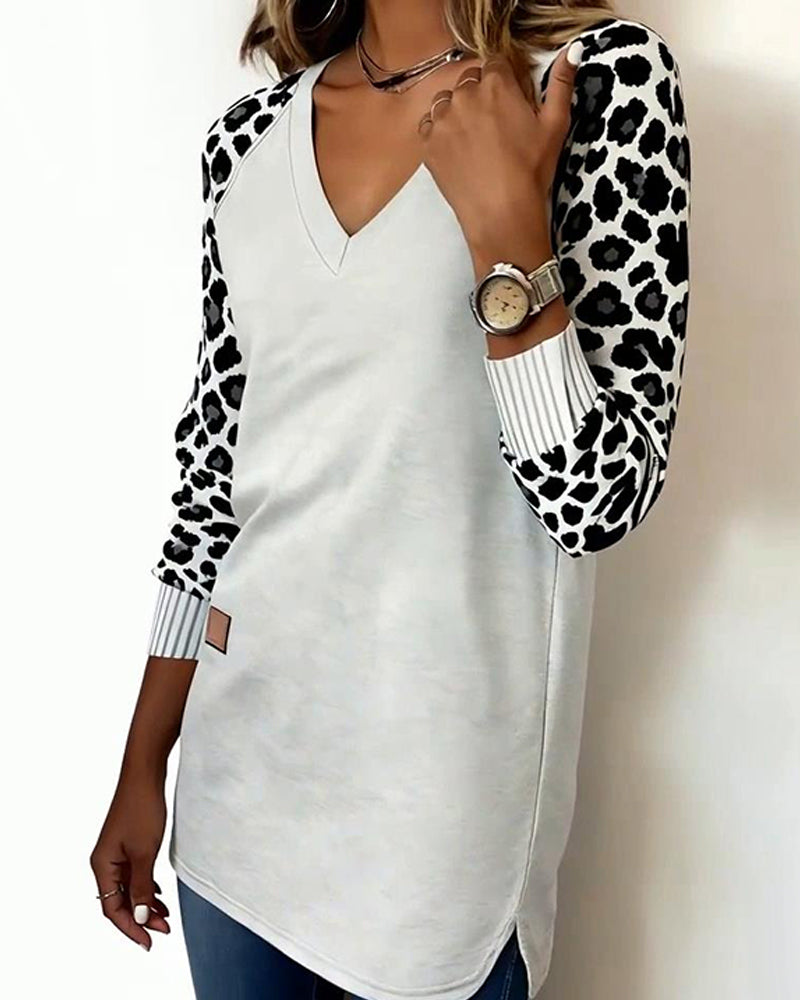 Midjelang Sweatshirt Med V-Utringning Og Leopardprint