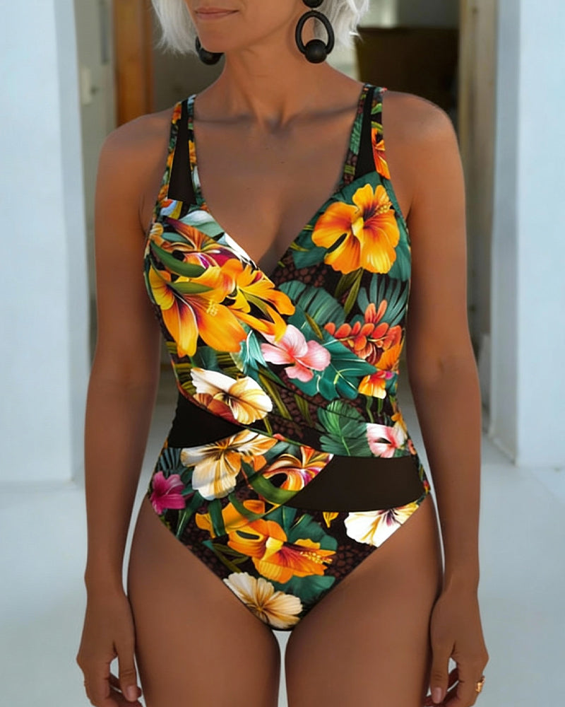 En-Delts Bikini – En Ferieinspirert Blomstret Stil