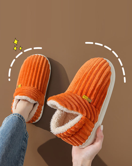 Hjemme varme flate sko i ensfarget