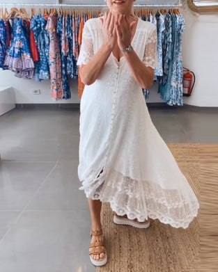 Floy kjole med dyp V og knapper