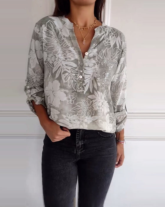 Topp med patchwork paljetter med bladtrykk