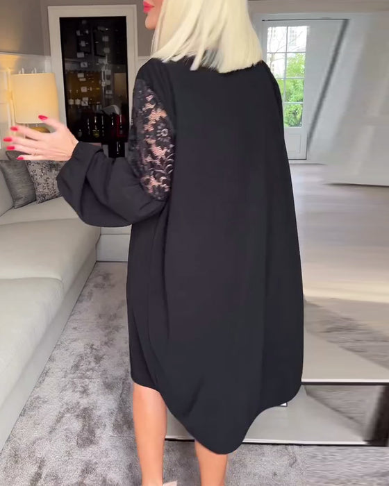 Elegant V-hals, hul langermet kjole med blonder