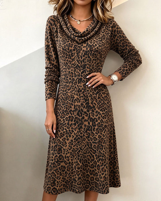 Kjole Slouchy Mock Hals Leopard Lang Erme