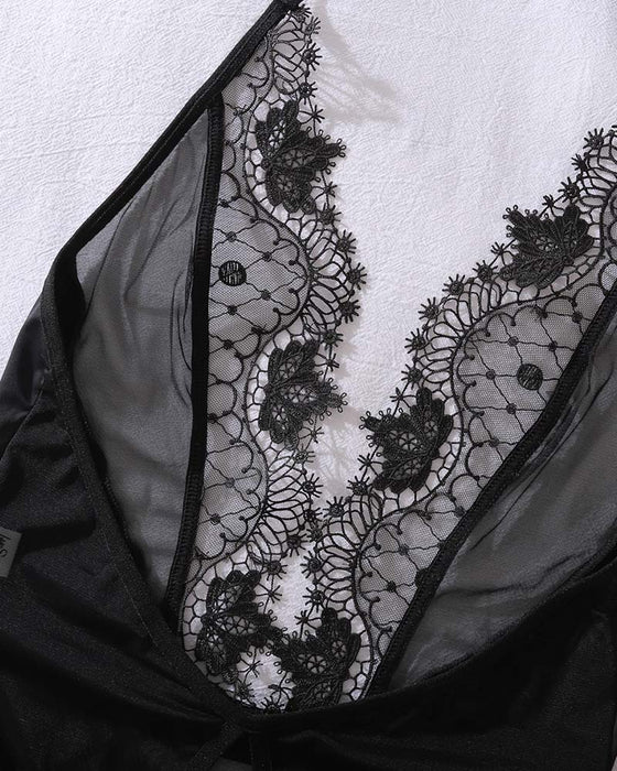 Gjennomsiktig Ryggfri One-Piece Undertøy Med Utskjæringer