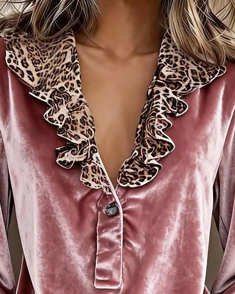 Bluse V-Hals Leopard Trykk Ruffle Erme
