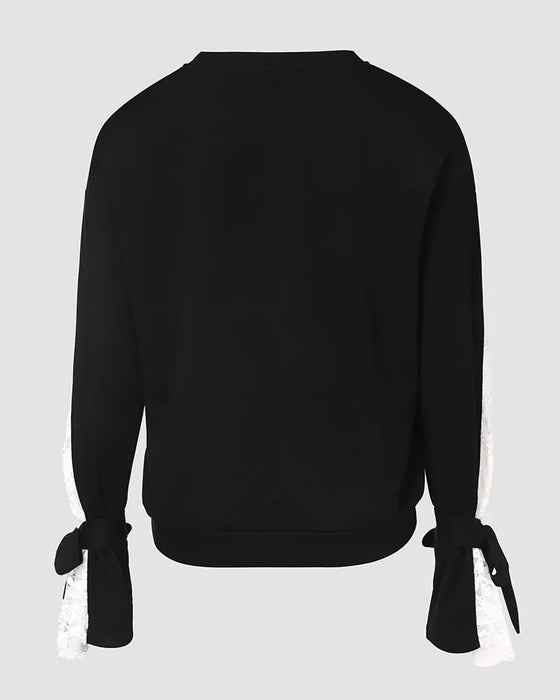 Hoodie Med Elegant Stil, Volangdetalj, Spetsstoff Og Patchwork Design