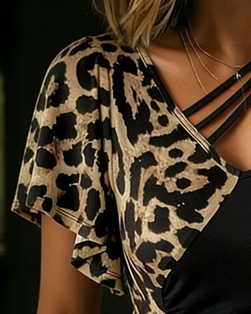 T-Skjorte Leopard Trykk V-hals
