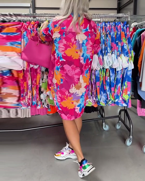 Fargerik midikjole i jakkeslag med blomstertrykk