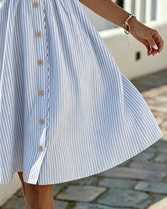 Kjole V-Hals Stripe Knapp Blonder Boble Erme