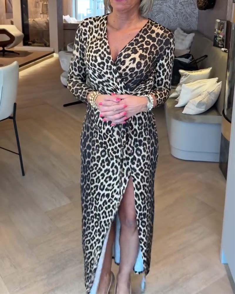 Kjole Leopard Trykk V-Hals Omlott Splitt