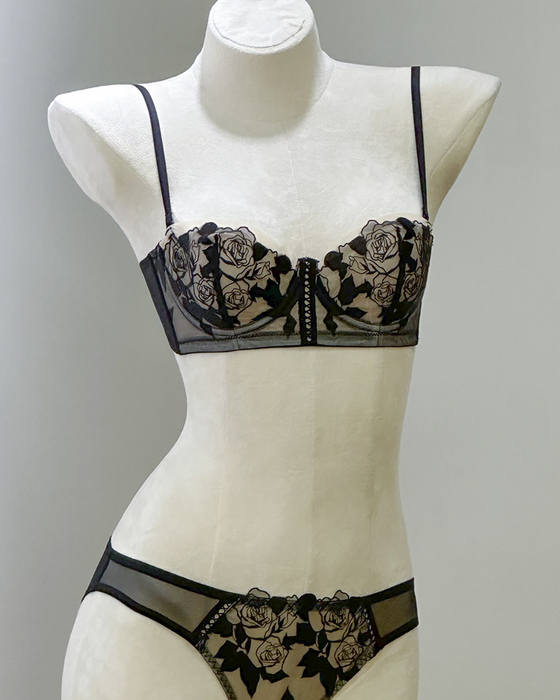 Bh Dame Ultra Tynn Sexig Rose Broderi Knipling