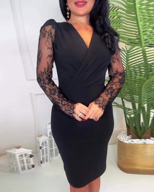 V-hals ensfarget slim kjole