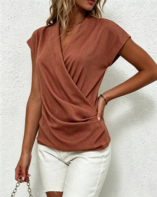 Bluse Med Kryssede Folder