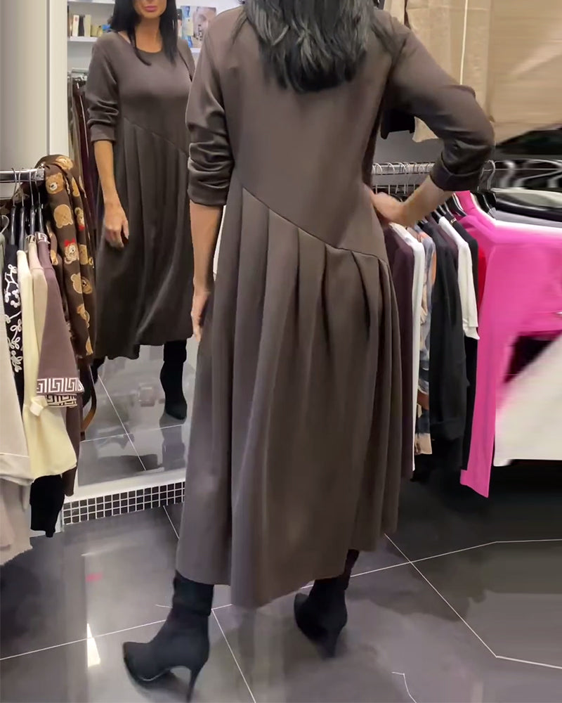 Kjole avslappet rund hals ensfarget