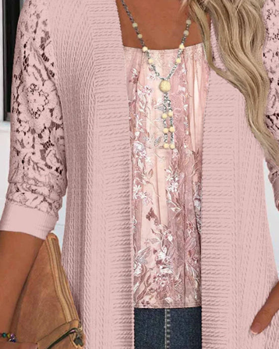 Topp Med Faux To-Dels Utseende Og Lappverk