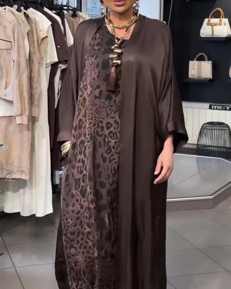 Sett Leopard Spaghetti Stropp Lang Kjole Og Cardigan