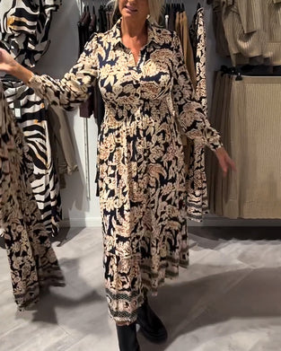 Motekjole Med Krage Og Trykk