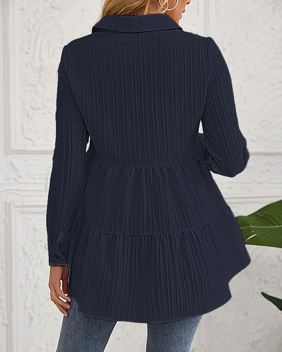 Elegant Skjorte Med Jakkeslag Og Markert Midje